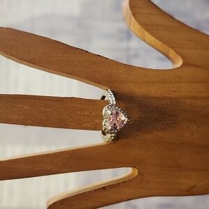 Pink Ice Rhinestone Heart Ring